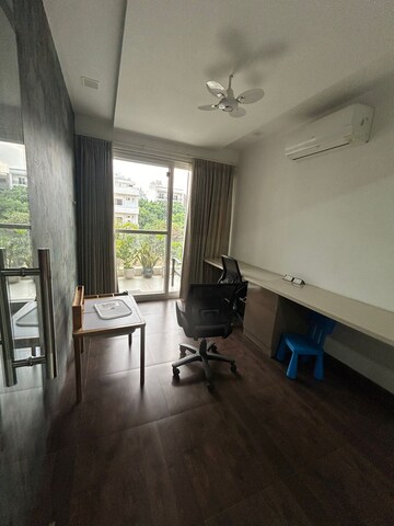 Team Area in 1 BHK Apartment at HDIL Dheeraj Upvan 1, Borivali East – for Rent