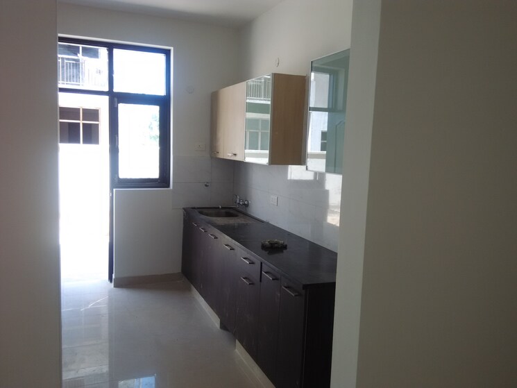 Kitchen, omaxe-ambrosia 3 Bedroom 1465 Sq.Ft. Builder Floor In North Mullanpur Chandigarh 8270451