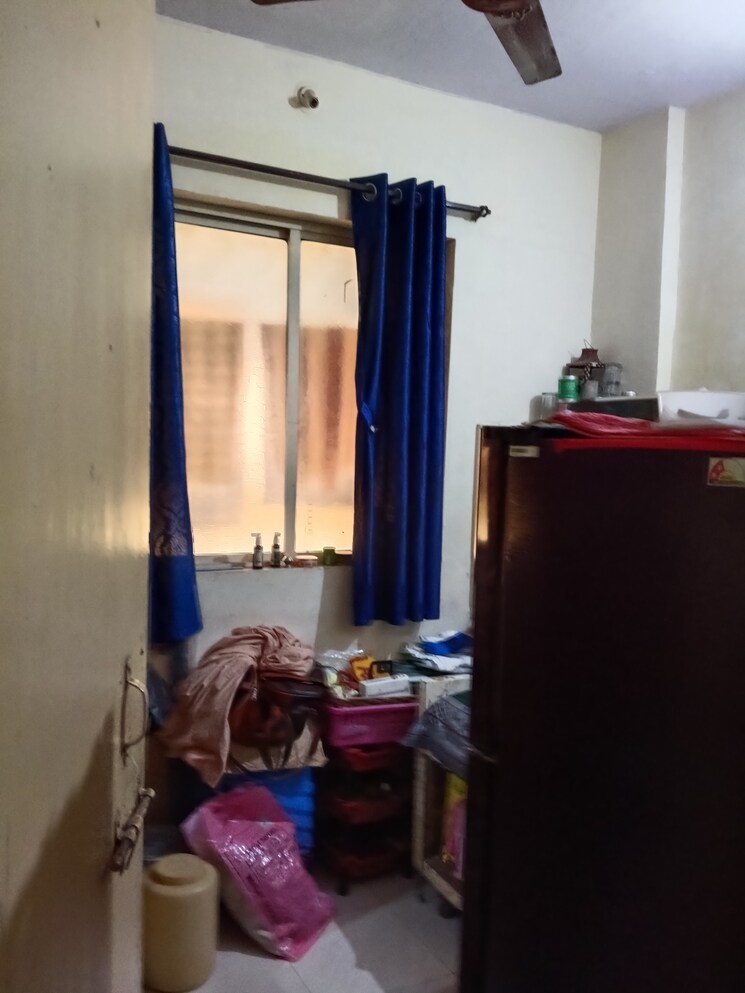 Bedroom, kurla west 1.5 Bedroom 450 Sq.Ft. Apartment In Kurla West Mumbai 8270798