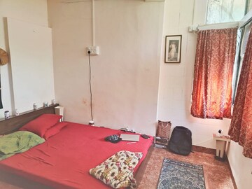 Bedroom in 1 BHK Apartment at Bandra West – for Rent