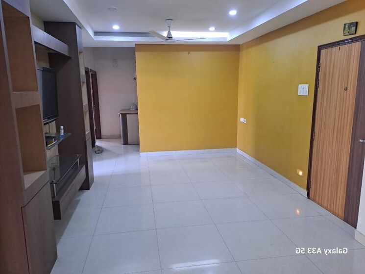 Room, chandmari 3 Bedroom 1300 Sq.Ft. Apartment In Chandmari Guwahati 8271031