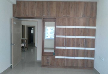 Room in 3 BHK Apartment at Mantri Webcity, Hennur – for Rent