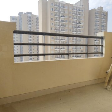 3 BHK Apartment For Rent in Purvanchal Royal City II Chi V Greater Noida Greater Noida  8271051