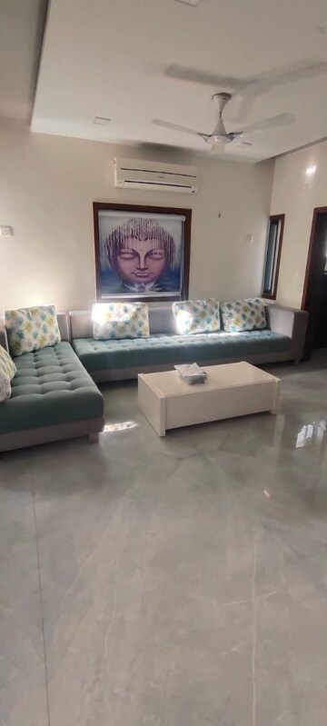 4 BHK Villa For Rent in Ghatlodia Ahmedabad  8271072