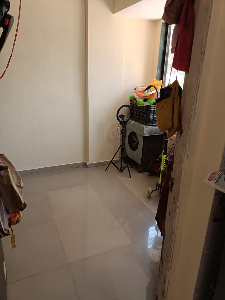 Room, ulwe sector 3 1 RK 500 Sq.Ft. Apartment In Ulwe Sector 3 Navi Mumbai 8271149