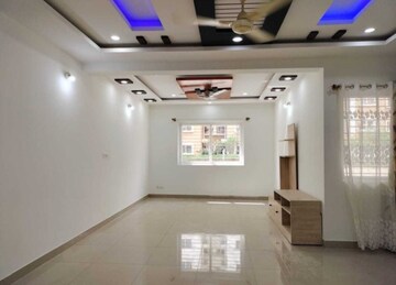 Furnished Amenities in 2 BHK Apartment at Mantri Webcity, Hennur – for Rent
