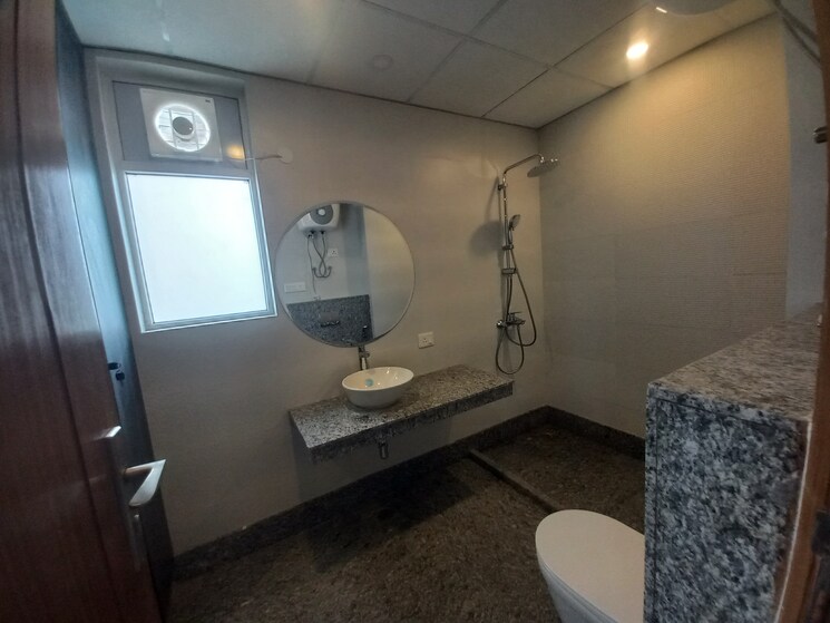 Bathroom, aba-ivy-county 4 Bedroom 2511 Sq.Ft. Apartment In Sector 75 Noida 8271371