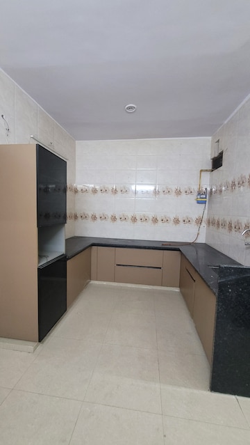 Kitchen in 2 BHK Builder Floor at Dilshad Colony – for Rent