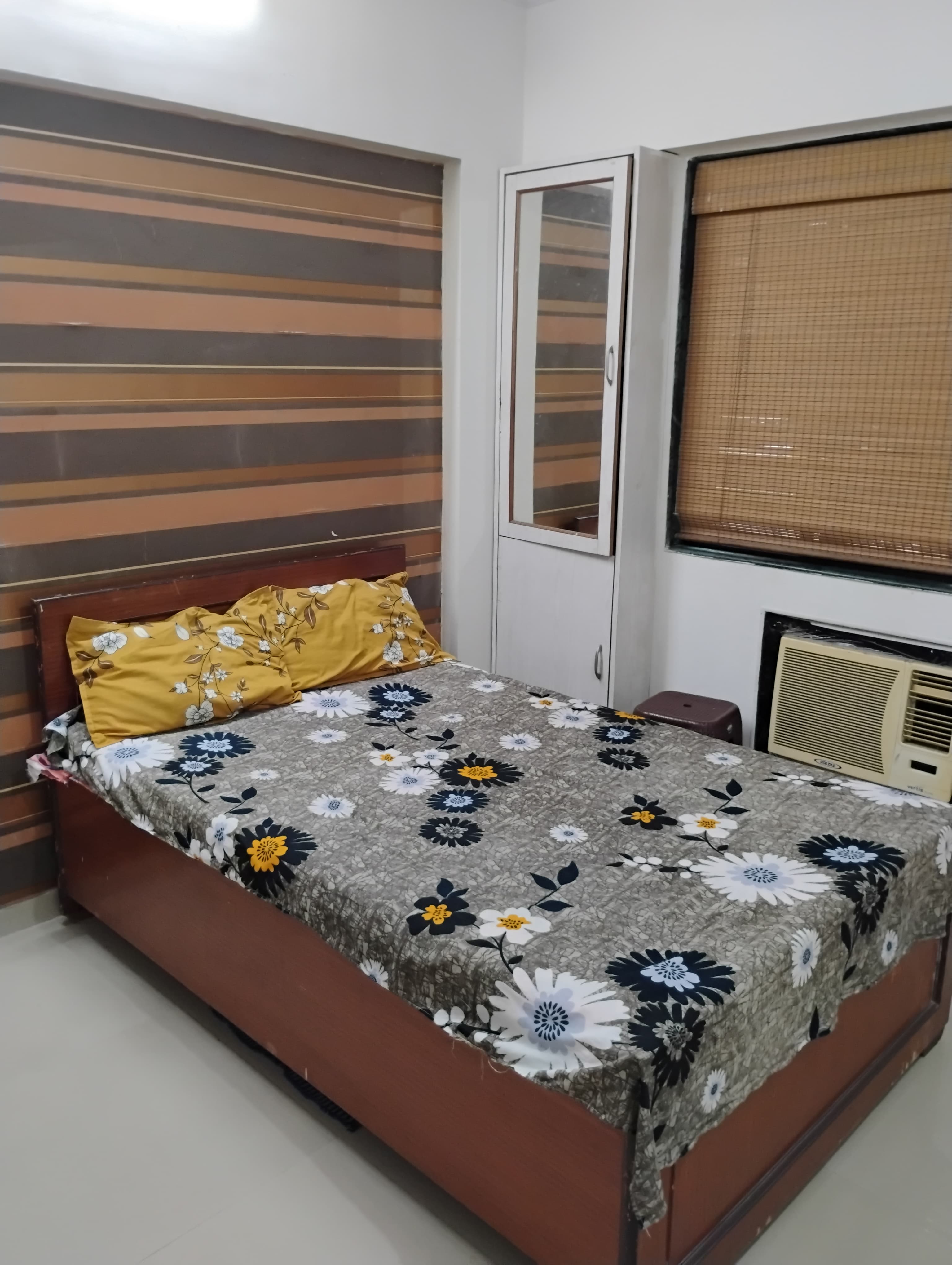1 BHK + Extra Room Apartment For Sale in Puranik City