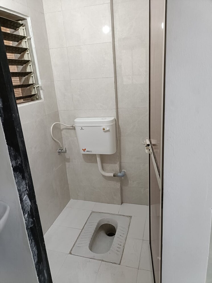 Bathroom, sun-shivaalik-park 1 Bedroom 400 Sq.Ft. Apartment In Bhadwad Gaon Thane 8271759