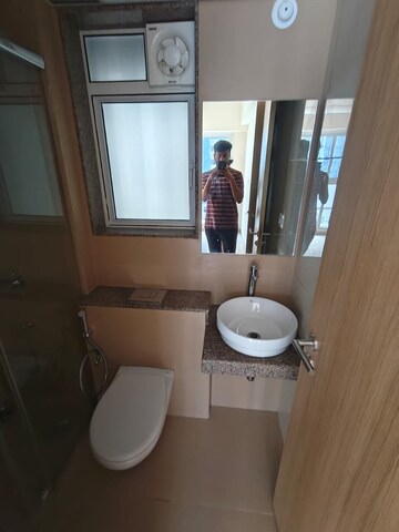 Bathroom in 1 BHK Apartment at LnT Veridian, Powai – for Rent