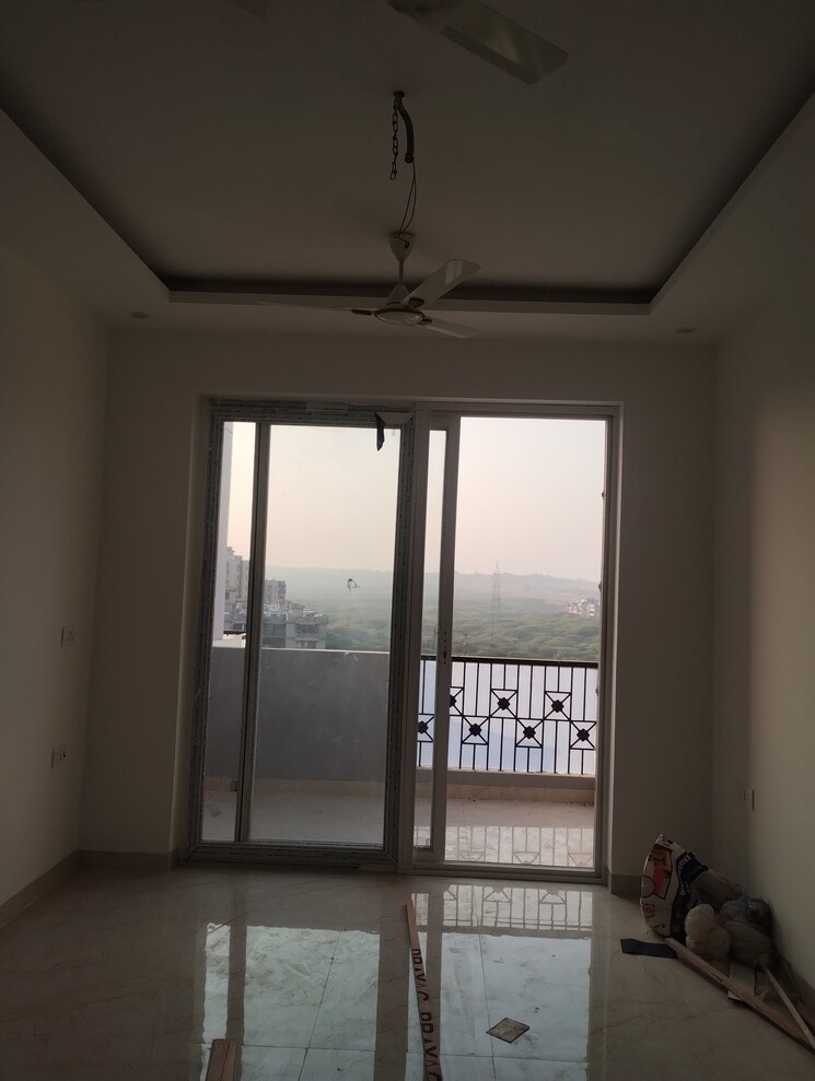 Room, vaish-chs 3 Bedroom 1650 Sq.Ft. Apartment In Sector 45 Faridabad 8271894