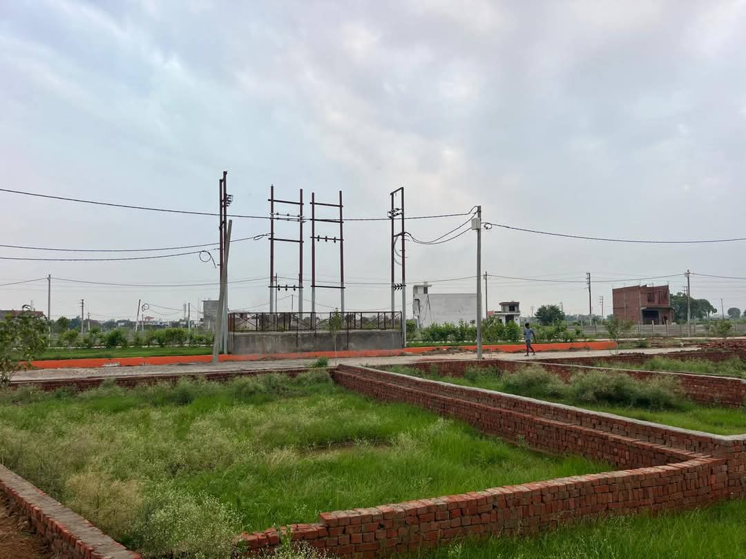 Plot For Sale in Sai Dham Apartments Kulesara