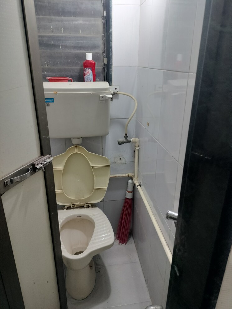 Bathroom, gandharv-darshan 1 Bedroom 475 Sq.Ft. Apartment In Lower Parel Mumbai 8271980