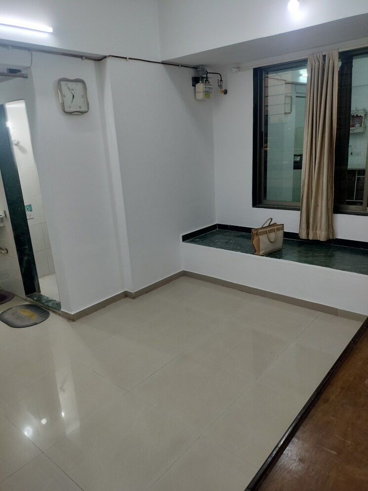 Room, gandharv-darshan 1 Bedroom 475 Sq.Ft. Apartment In Lower Parel Mumbai 8271980