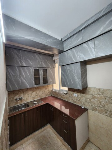 Kitchen in 3 BHK Apartment at Amrapali Golf Homes, Sector 4, Greater Noida – for Rent