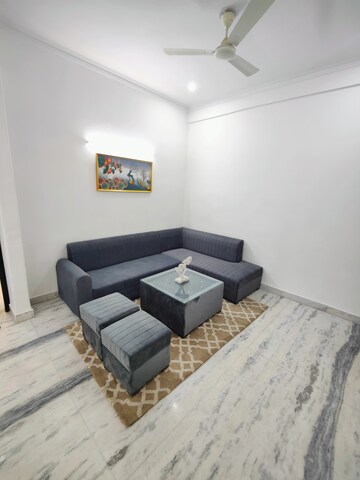 Bedroom in 2 BHK Builder Floor at Sector 52 – for Rent