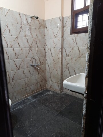 Bathroom in 3 BHK Builder Floor at Ansal Plaza Sector-23, Sector 23 – for Rent