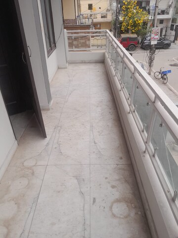 Balcony in 3 BHK Builder Floor at Ansal Plaza Sector-23, Sector 23 – for Rent