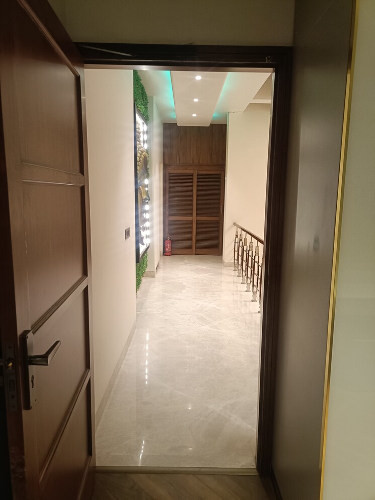 undefined, palam-vihar-residents-association 6+ Bedroom 3400 Sq.Ft. Independent House In Palam Vihar Gurgaon 8272063