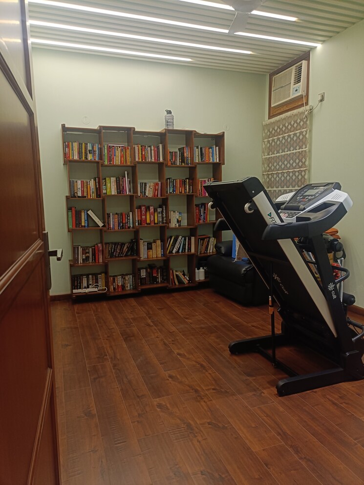 Living Room, palam-vihar-residents-association 6+ Bedroom 3400 Sq.Ft. Independent House In Palam Vihar Gurgaon 8272063