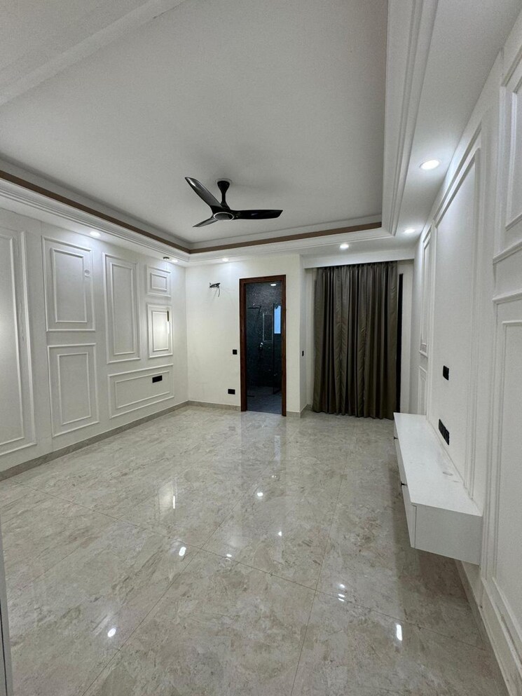 Room, omaxe-designer-villas-mayfield-garden 4 Bedroom 2500 Sq.Ft. Builder Floor In Sector 51 Gurgaon 8272075