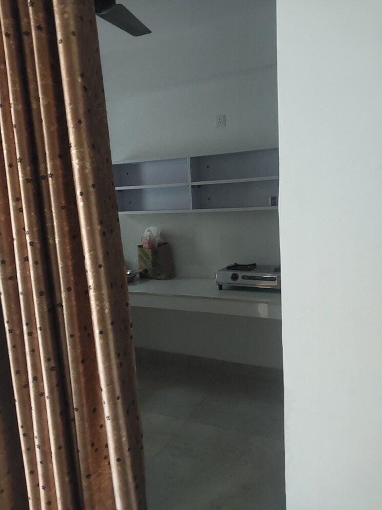 Bedroom, devika-skypers 2 Bedroom 792 Sq.Ft. Apartment In Raj Nagar Extension Ghaziabad 8272088