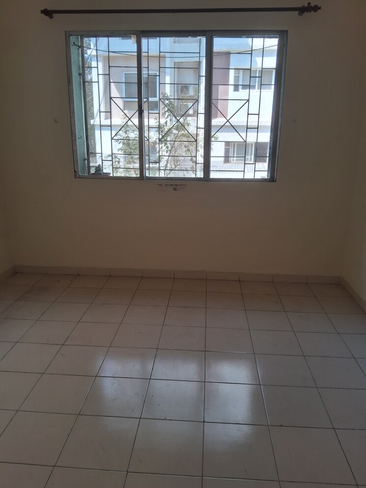 Bathroom, sukanto-roy-surobhi-enclave 2 Bedroom 890 Sq.Ft. Apartment In Aundh Pune 8272109