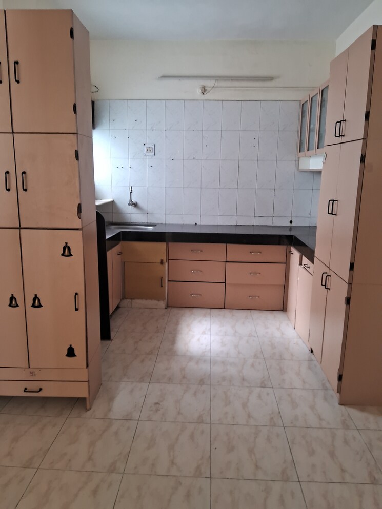 Kitchen, sukanto-roy-surobhi-enclave 2 Bedroom 890 Sq.Ft. Apartment In Aundh Pune 8272109