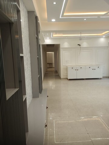 Bathroom in 4 BHK Apartment at Lotus Panache, Sector 110 – for Rent