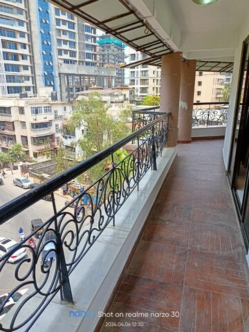 Balcony in 3 BHK Apartment at Jolly Bhavan, Khar West – for Rent
