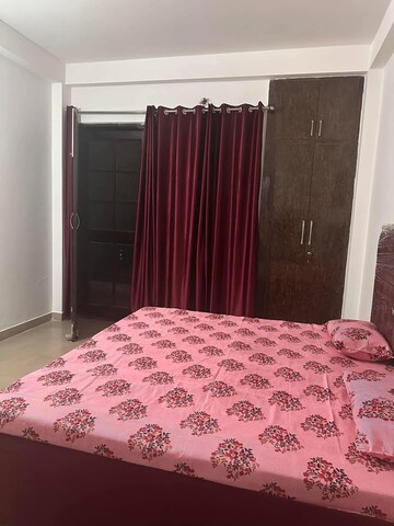 Bedroom in 2 BHK Builder Floor at Ansal Plaza Sector-23, Sector 23 – for Rent
