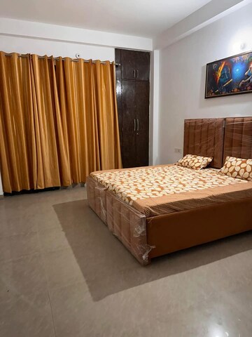 Bedroom in 2 BHK Builder Floor at Ansal Plaza Sector-23, Sector 23 – for Rent