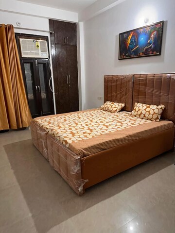 Bedroom in 2 BHK Builder Floor at Ansal Plaza Sector-23, Sector 23 – for Rent