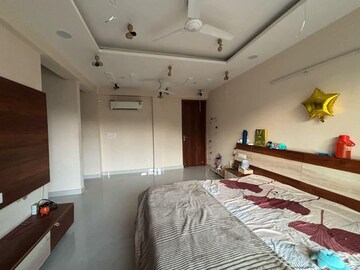 Bedroom in 2 BHK Builder Floor at Palam Vihar Residents Association, Palam Vihar – for Rent