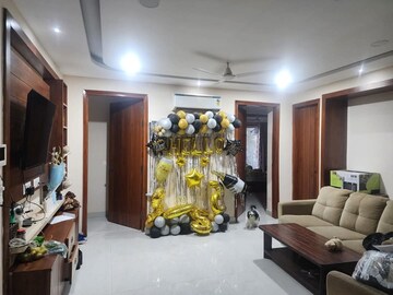 Living Room in 2 BHK Builder Floor at Palam Vihar Residents Association, Palam Vihar – for Rent