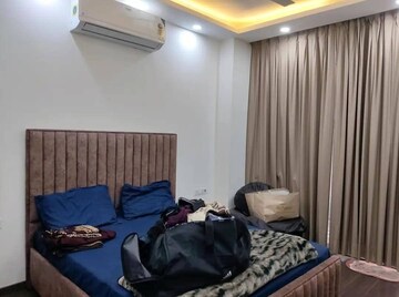 Bedroom in 4 BHK Builder Floor at Palam Vihar Residents Association, Palam Vihar – for Rent
