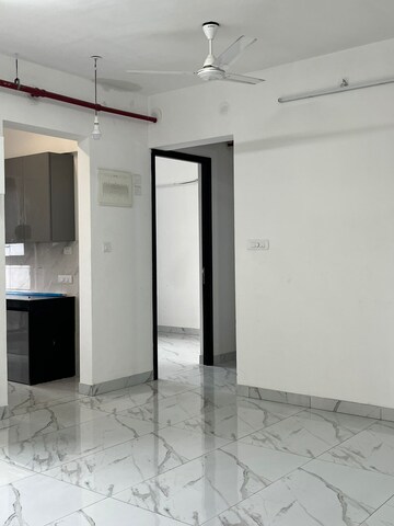 Room in 2 BHK Apartment at Pokhran Road No Two – for Rent