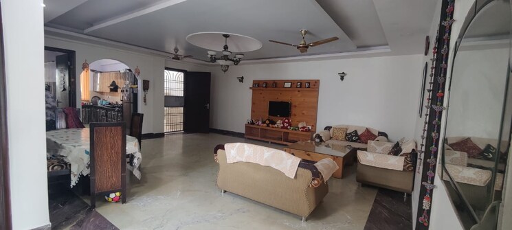 Bedroom, sector 43 4 Bedroom 310 Sq.Yd. Builder Floor In Sector 43 Faridabad 8272290