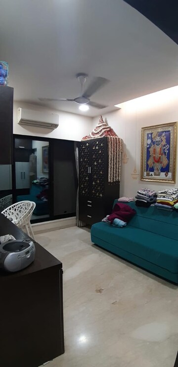 Living Room in 4 BHK Apartment at Andheri West – for Sale