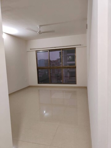 Room in 2 BHK Apartment at Rajesh Raj Infinia, Malad West – for Rent