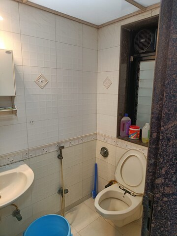 Bathroom in 4 BHK Apartment at Andheri West – for Sale