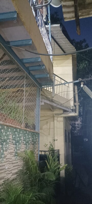 1 RK Independent House – Exterior View View at Swastik Park, Chembur - for Rent