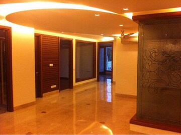 Living Room in 3 BHK Builder Floor at South Extension ii – for Sale