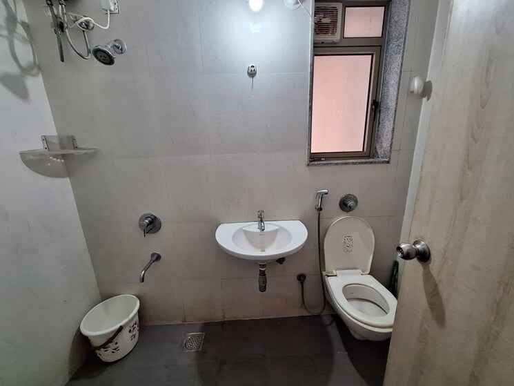 Bathroom, lodha-palava-casa-rio-caspiana 1.5 Bedroom 900 Sq.Ft. Apartment In Dombivli East Thane 8272391