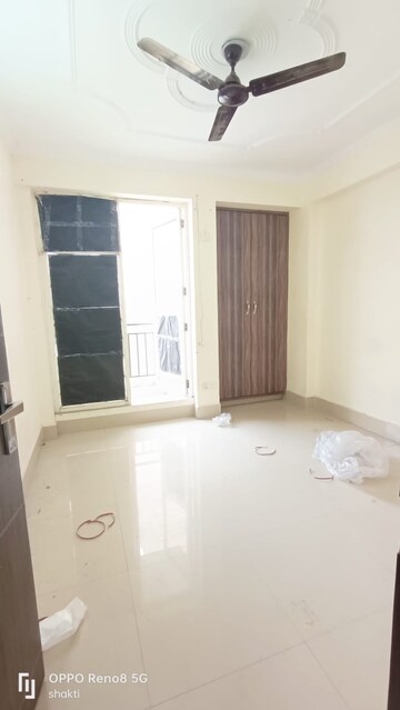 Room in 2 BHK Builder Floor at Saket – for Rent