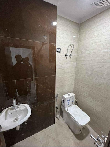 Bathroom in 2 BHK Builder Floor at Saket – for Rent