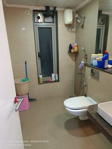 Bathroom in 3.5 BHK Apartment at Andheri West – for Sale