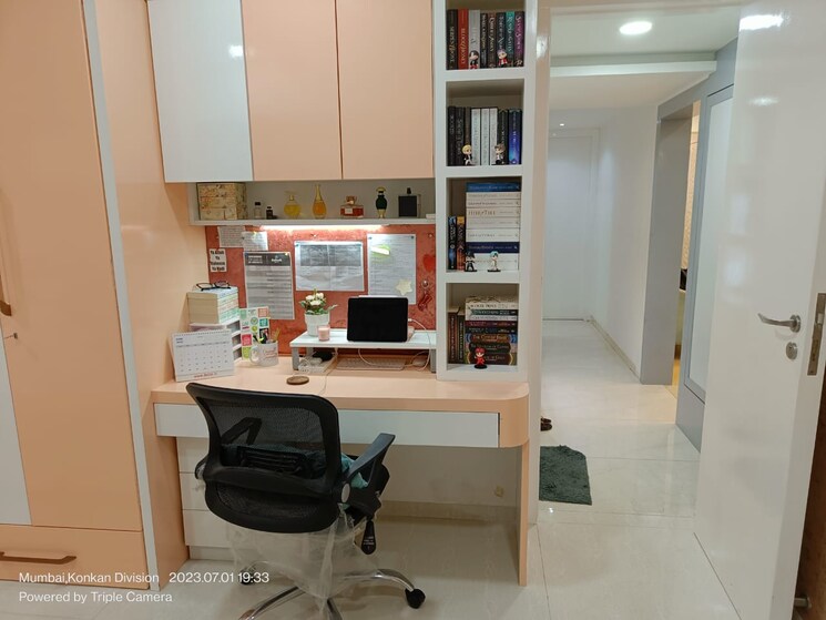 Study Room, andheri west 3.5 Bedroom 1800 Sq.Ft. Apartment In Andheri West Mumbai 8272390