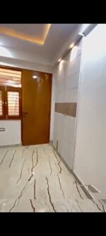 2 BHK + Servant Room 1100 Sq.Yd. Builder Floor in Builder Floor 